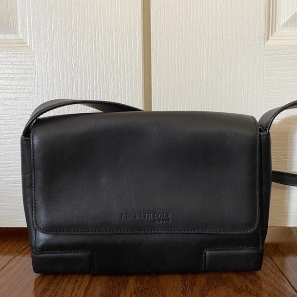 Kenneth Cole Leather Bag - Black - Picture 2 of 2